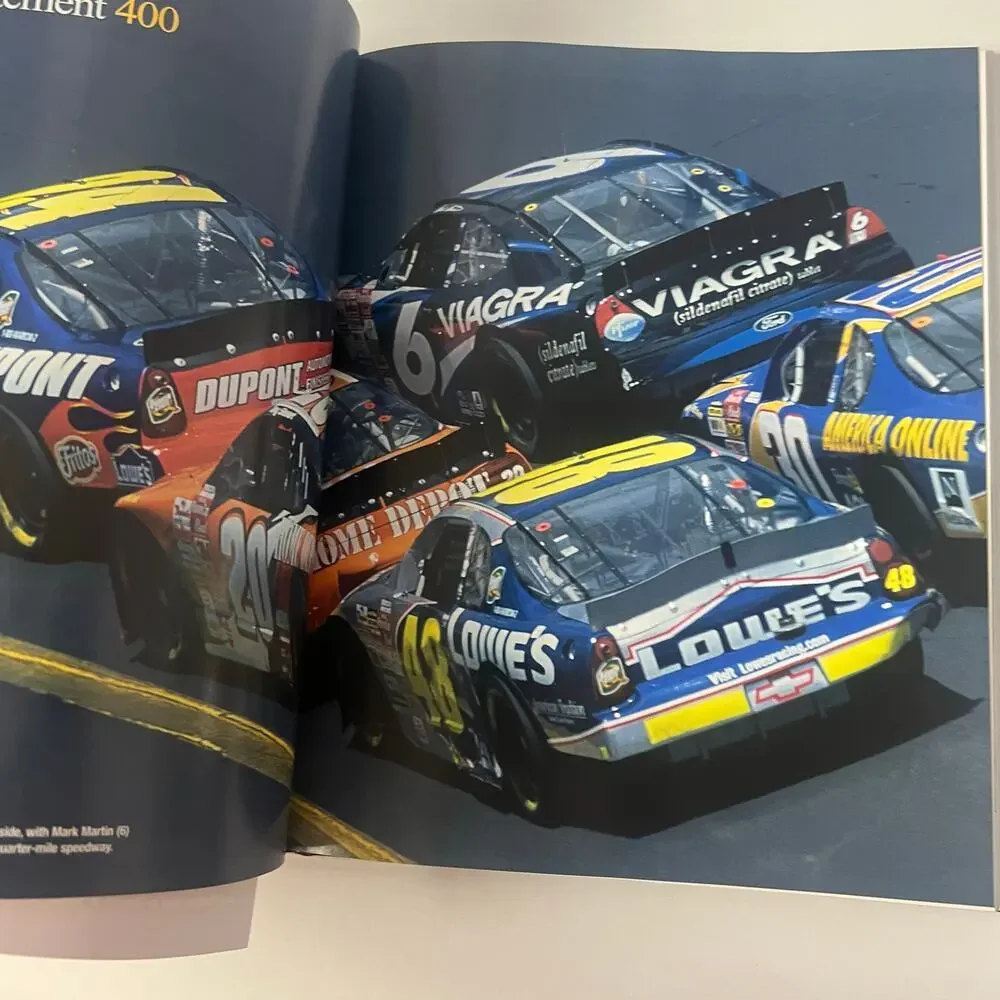 2002 Vintage NASCAR Winston Cup Chronicle Book - Picture 2 of 5